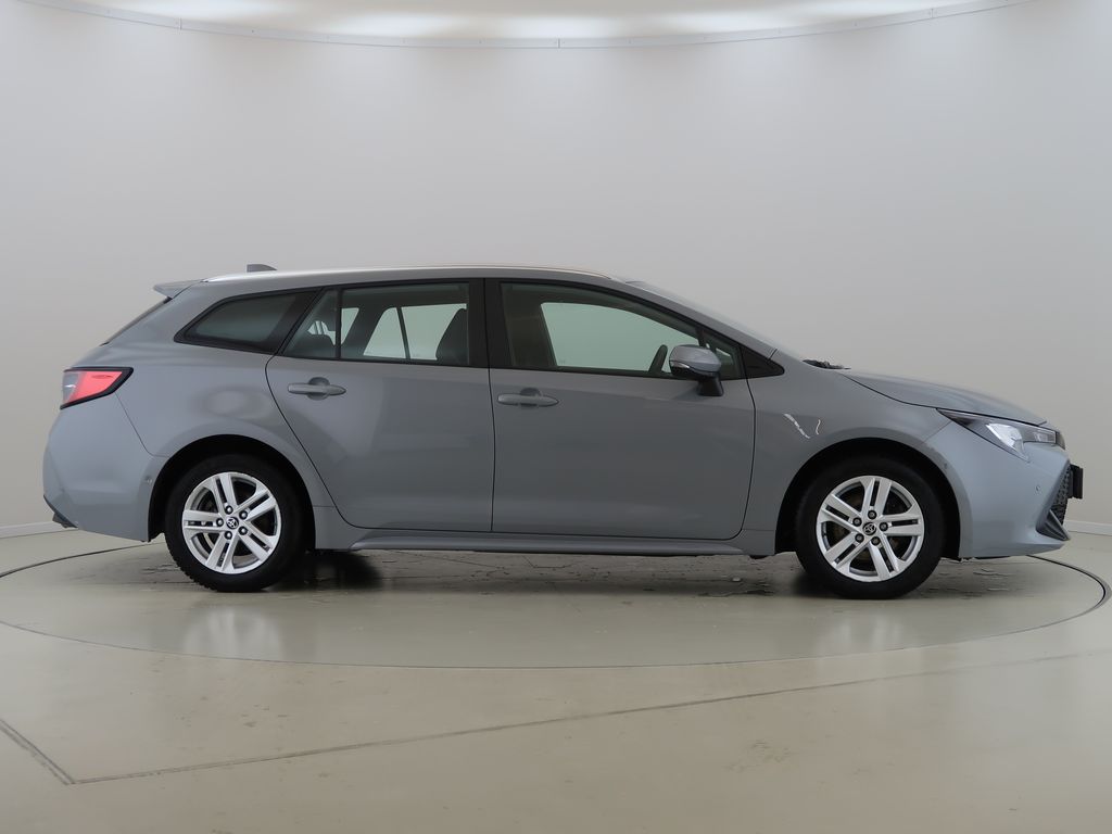 toyota-corolla-2-0hybrid-cz-1maj-comforttech-ts - 3