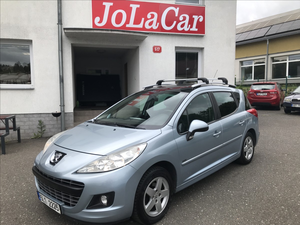 peugeot-207-1-4-i-sw-sportium - 1