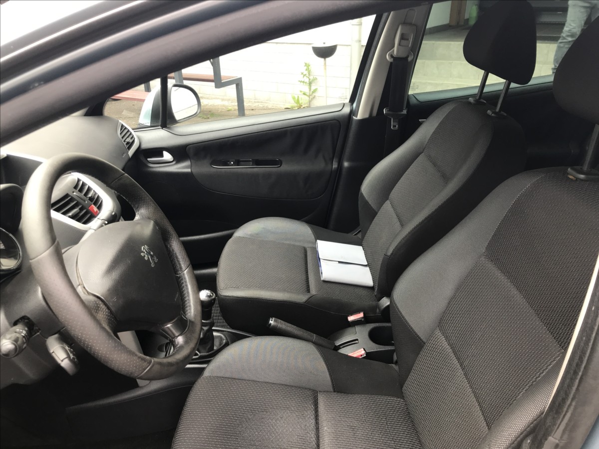peugeot-207-1-4-i-sw-sportium - 7