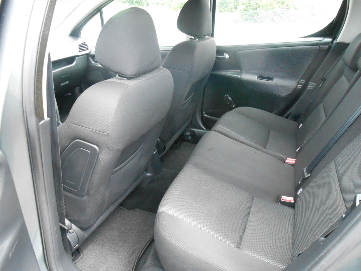 peugeot-207-1-4-i-16v-klima-serviska - 8