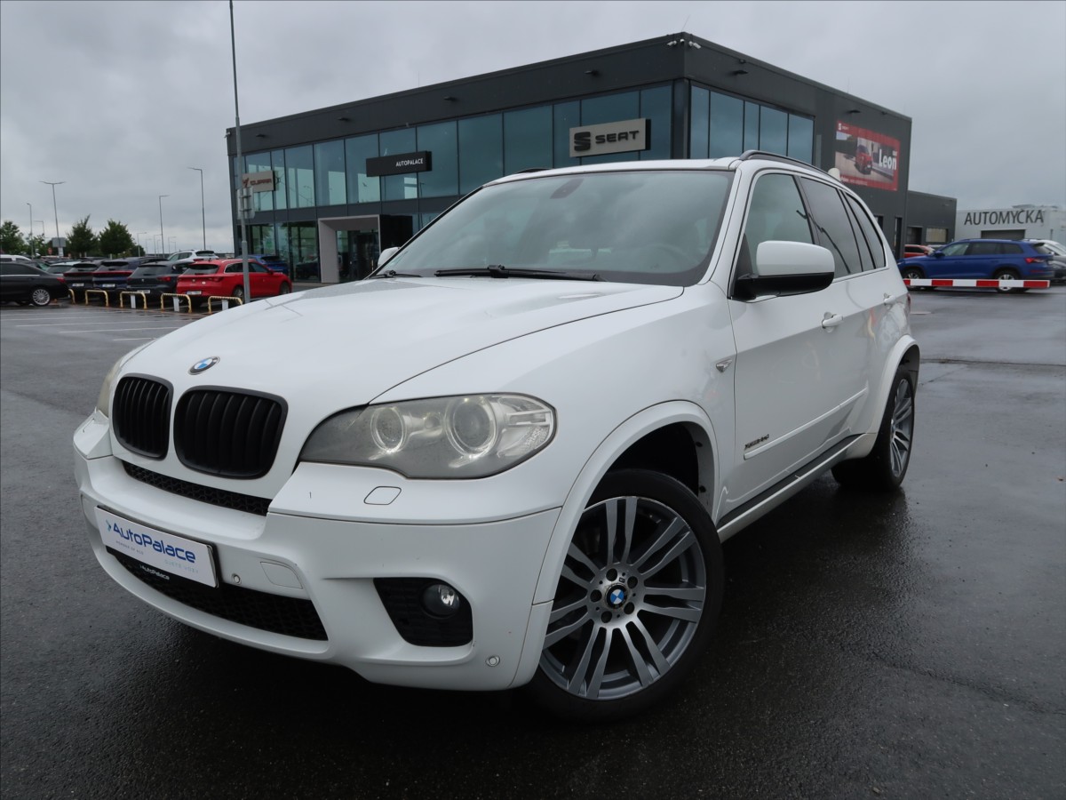 BMW X5 3,0 xDrive 30d M-paket
