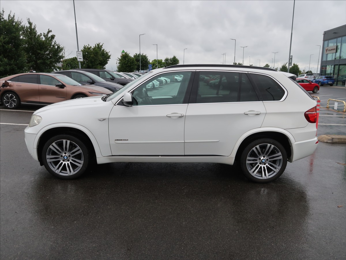 bmw-x5-3-0-xdrive-30d-m-paket - 2