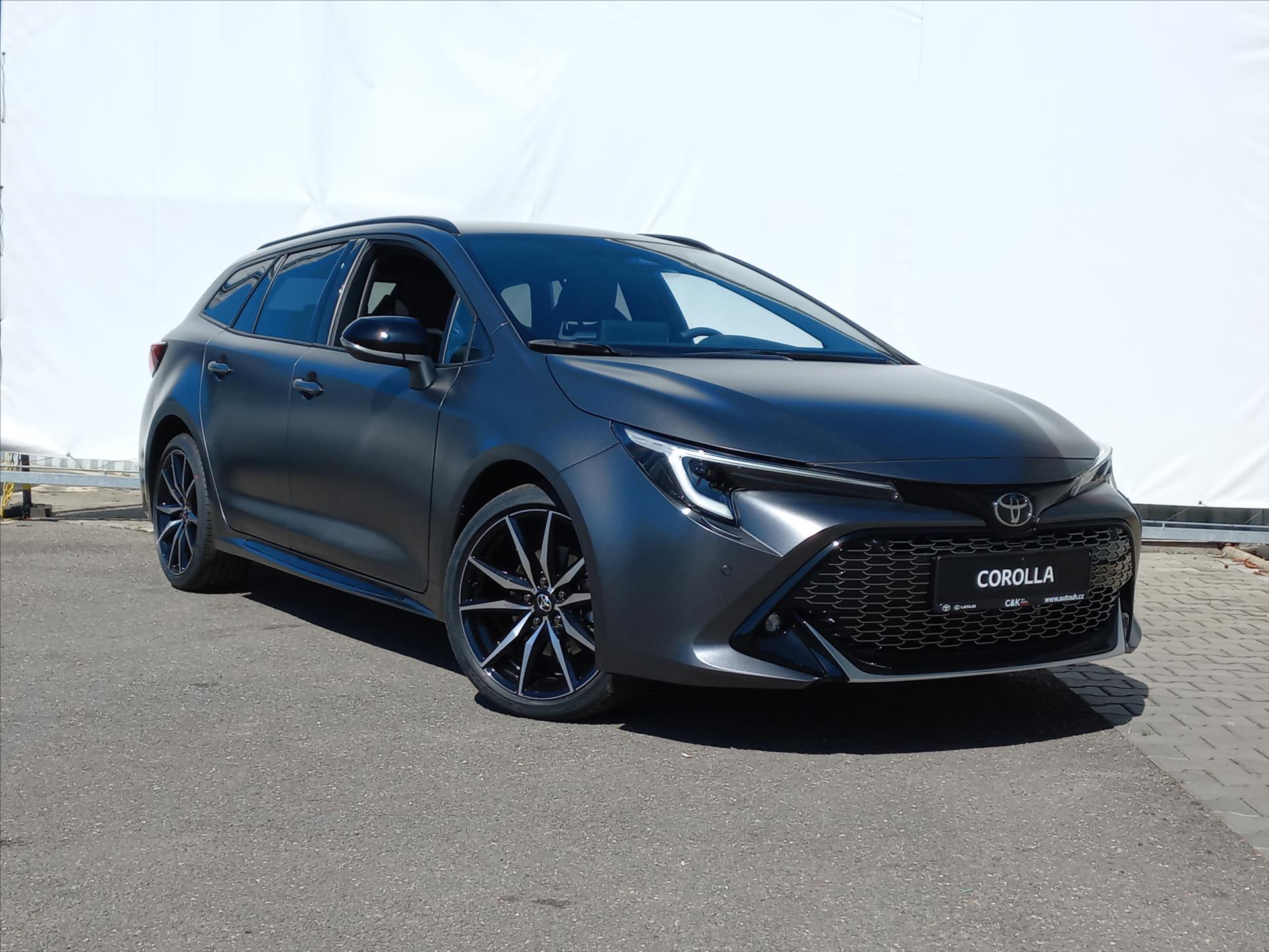 toyota-corolla-2-0-hybrid-e-cvt-178k-ts-gr-sport - 2