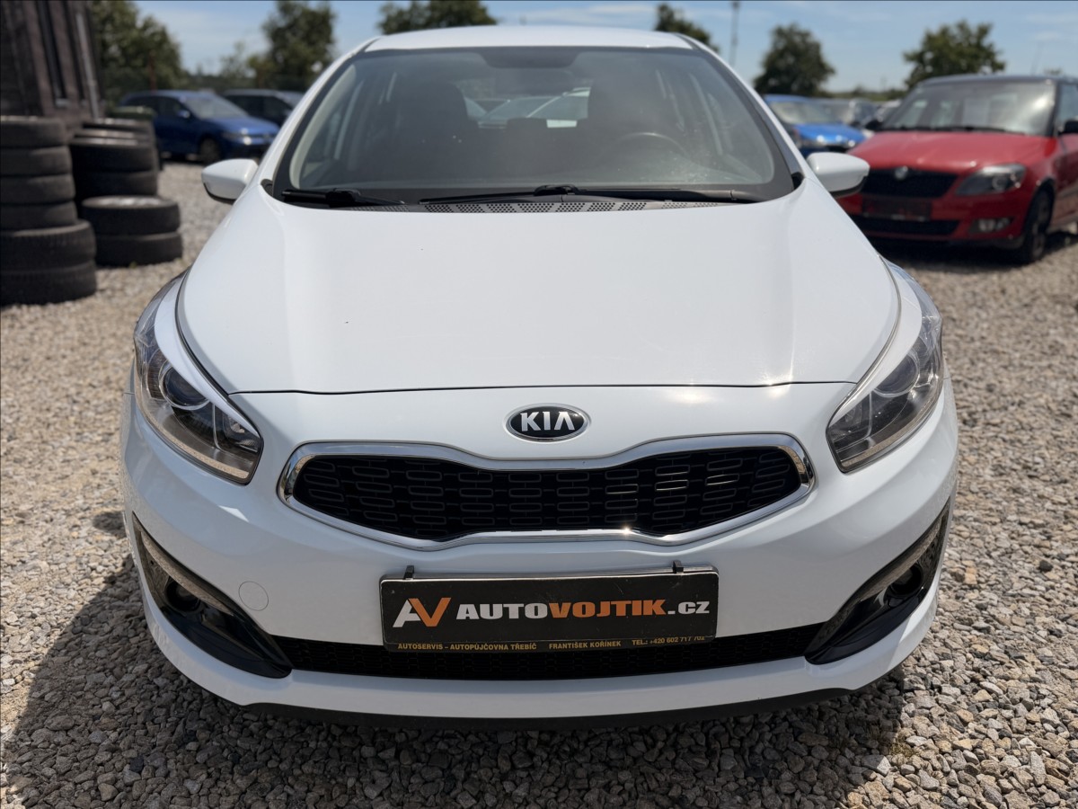 kia-ceed-1-4-i-lpg-1-majitel-cr-dph - 1