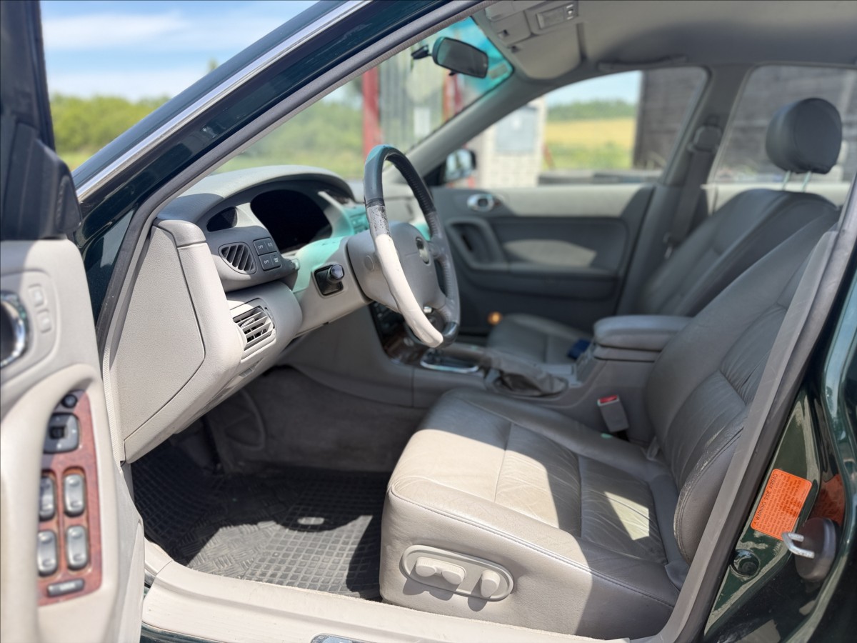 mazda-xedos-2-5-v6-120kw-automat - 8