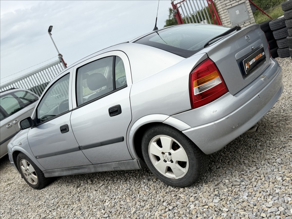 opel-astra-1-6-16v-74tkm-digiklima - 6