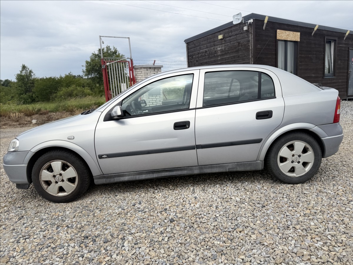 opel-astra-1-6-16v-74tkm-digiklima - 7