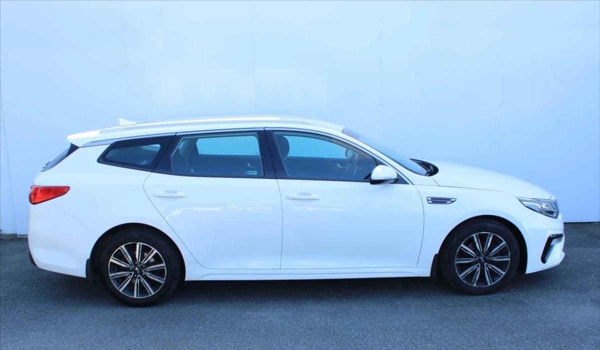 kia-optima-1-6-crdi-7dct-business-line - 3