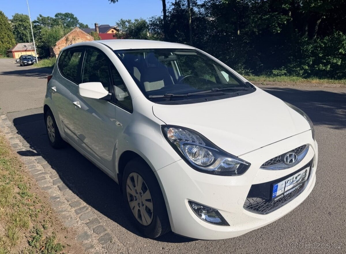 Hyundai ix20 1,6   91 kW, benzín, manuál – top