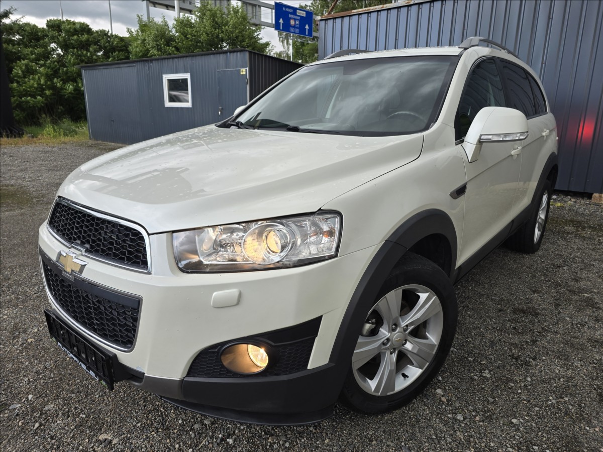 Chevrolet Captiva 2,2 CDTi 120kw, 7 míst, tažné,