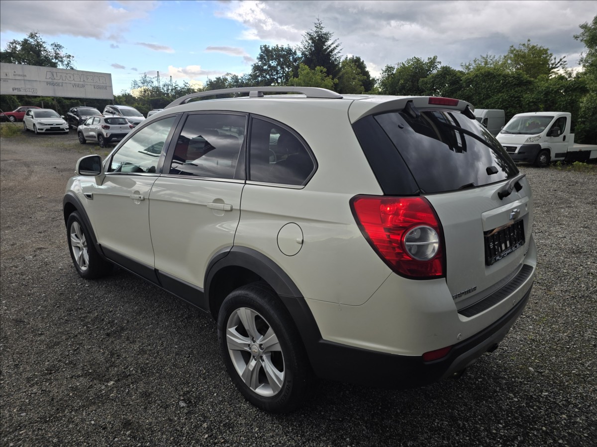 chevrolet-captiva-2-2-cdti-120kw-7-mist-tazne - 6