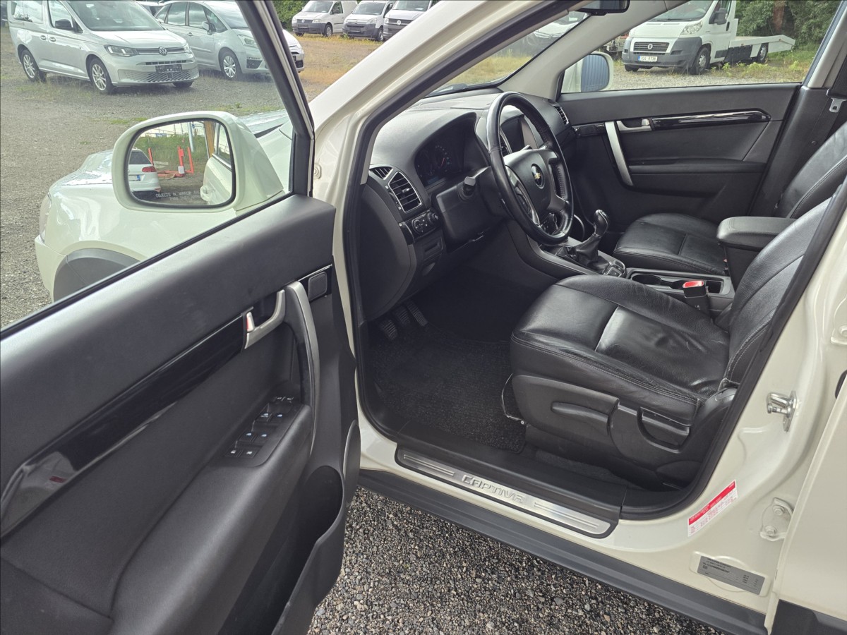 chevrolet-captiva-2-2-cdti-120kw-7-mist-tazne - 8