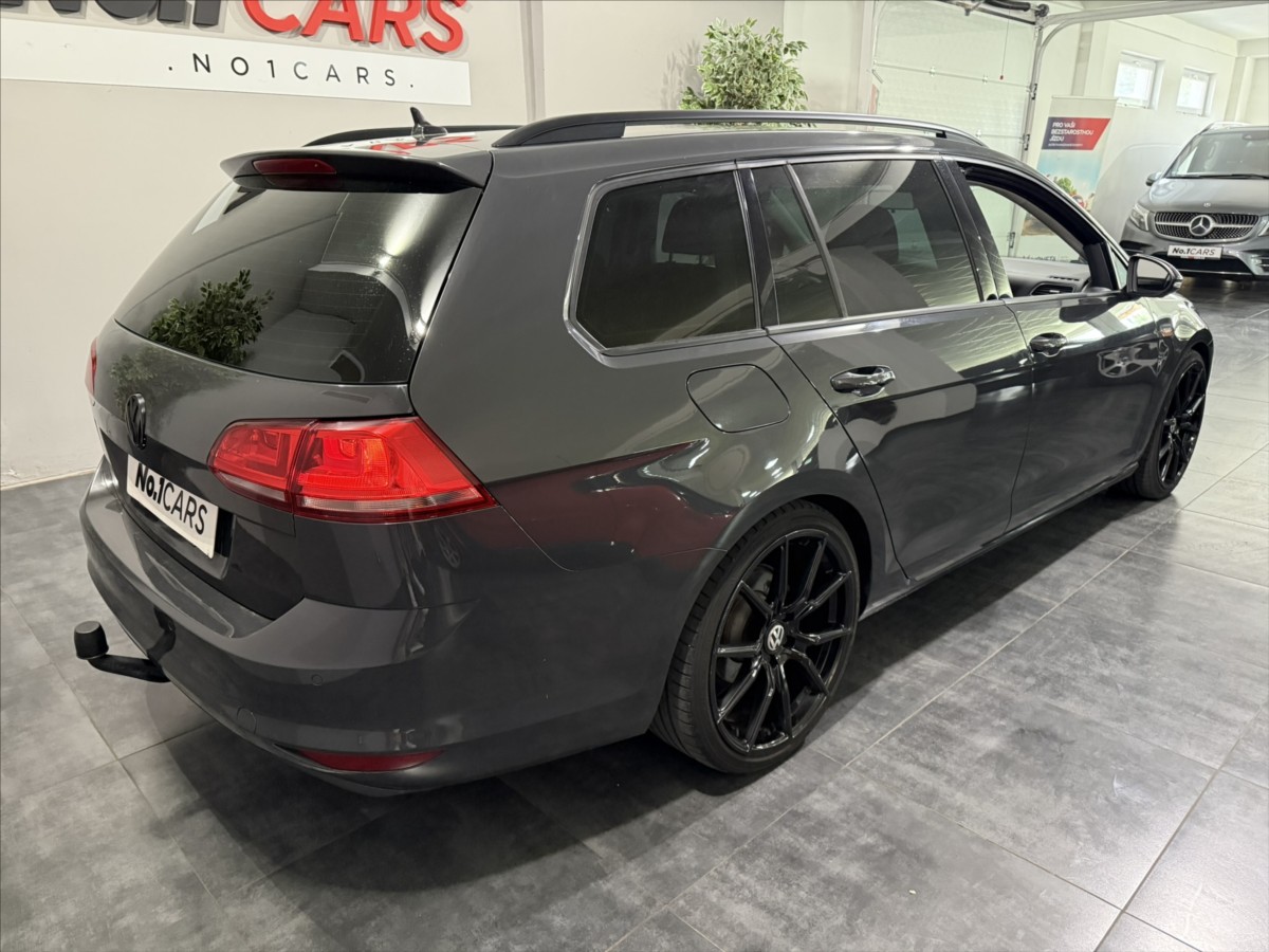 volkswagen-golf-2-0-tdi-110kw-navi-sport-alu - 4
