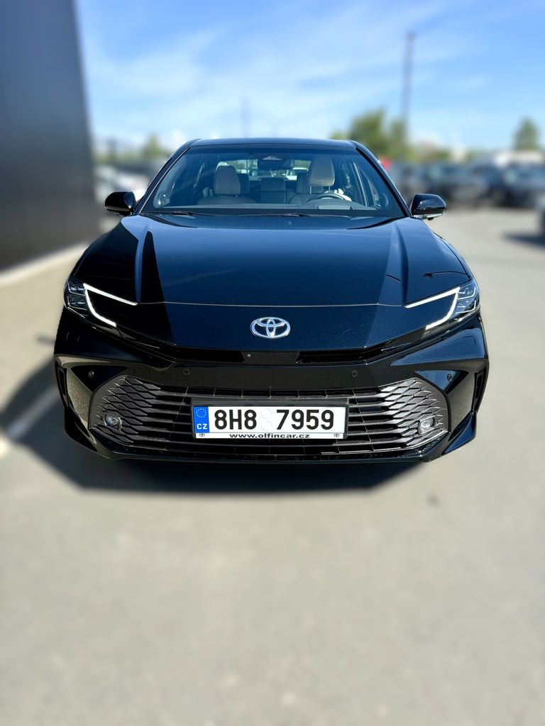 toyota-camry-executive - 3
