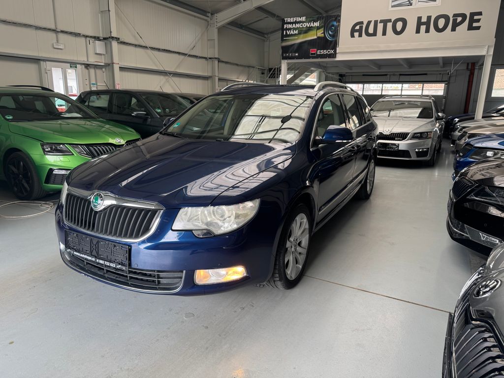 skoda-superb-combi-1-8-tsi-4x4-elegance - 2
