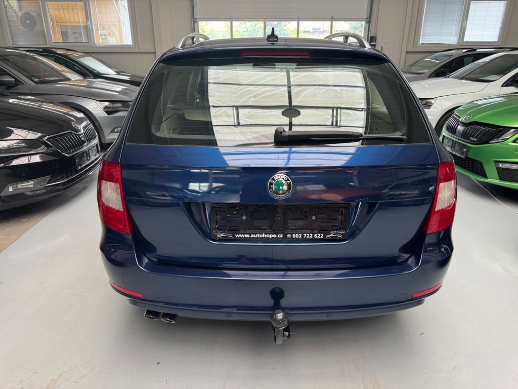 skoda-superb-combi-1-8-tsi-4x4-elegance - 4