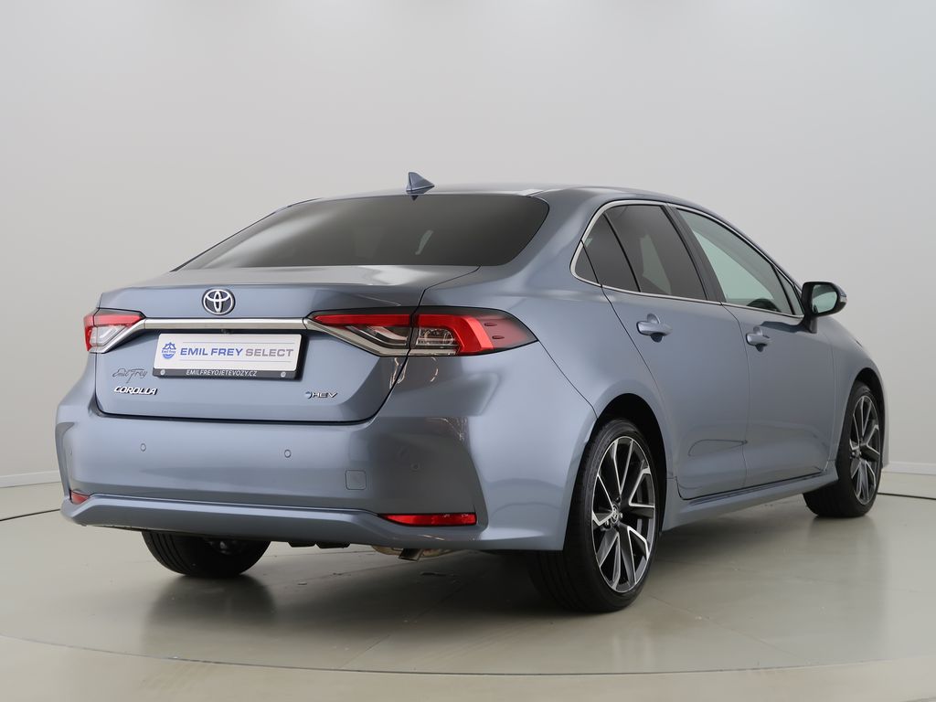 toyota-corolla-1-8hybrid-cz-1maj-executive - 4