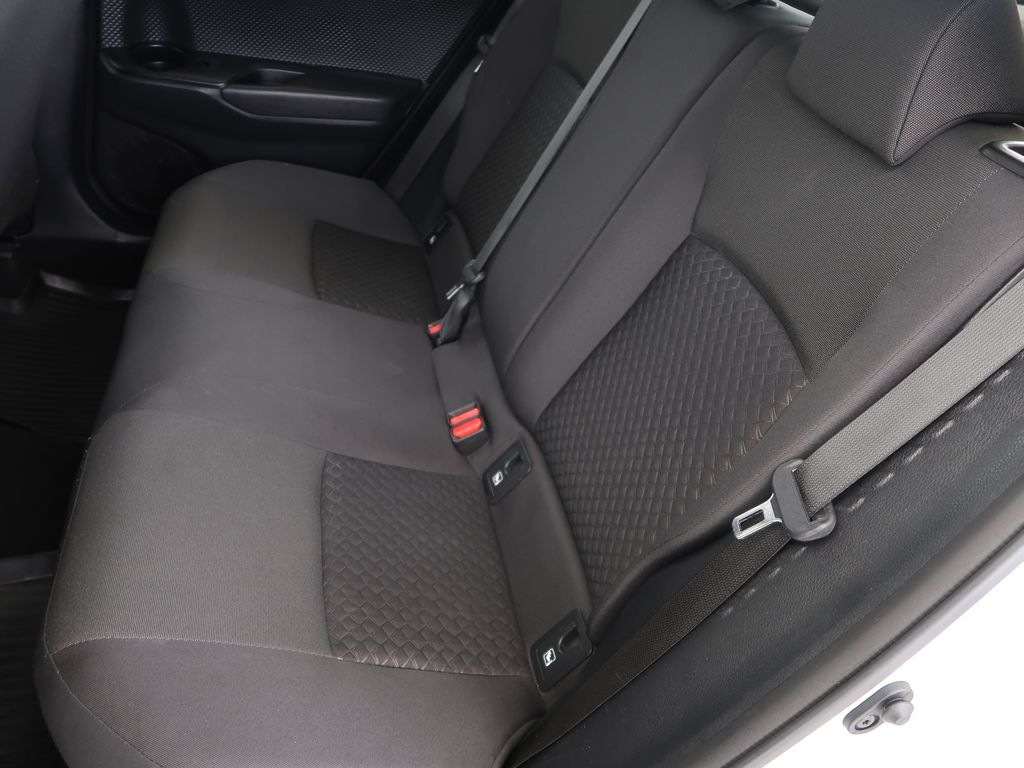 toyota-c-hr-1-8hybrid-1maj-comfortbusiness - 9