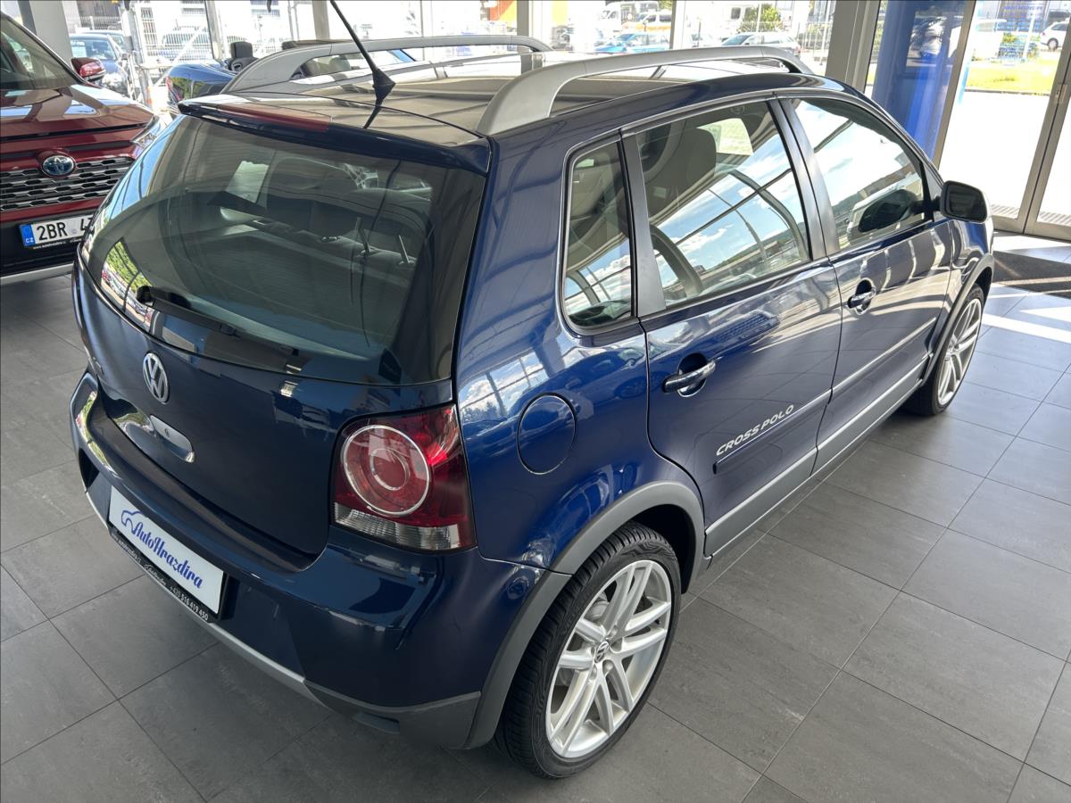 volkswagen-polo-1-4-cross-16v-klimatizace - 5