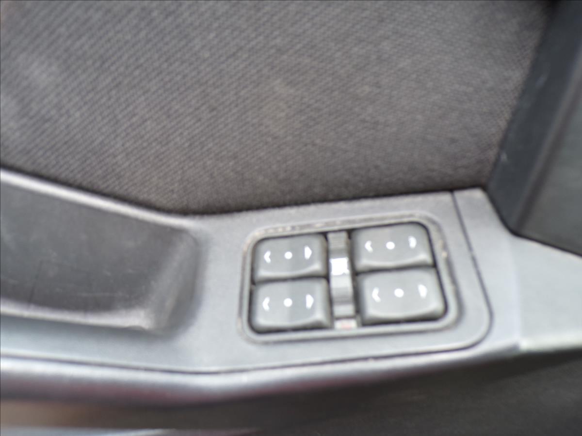 opel-meriva-1-6-16v - 8