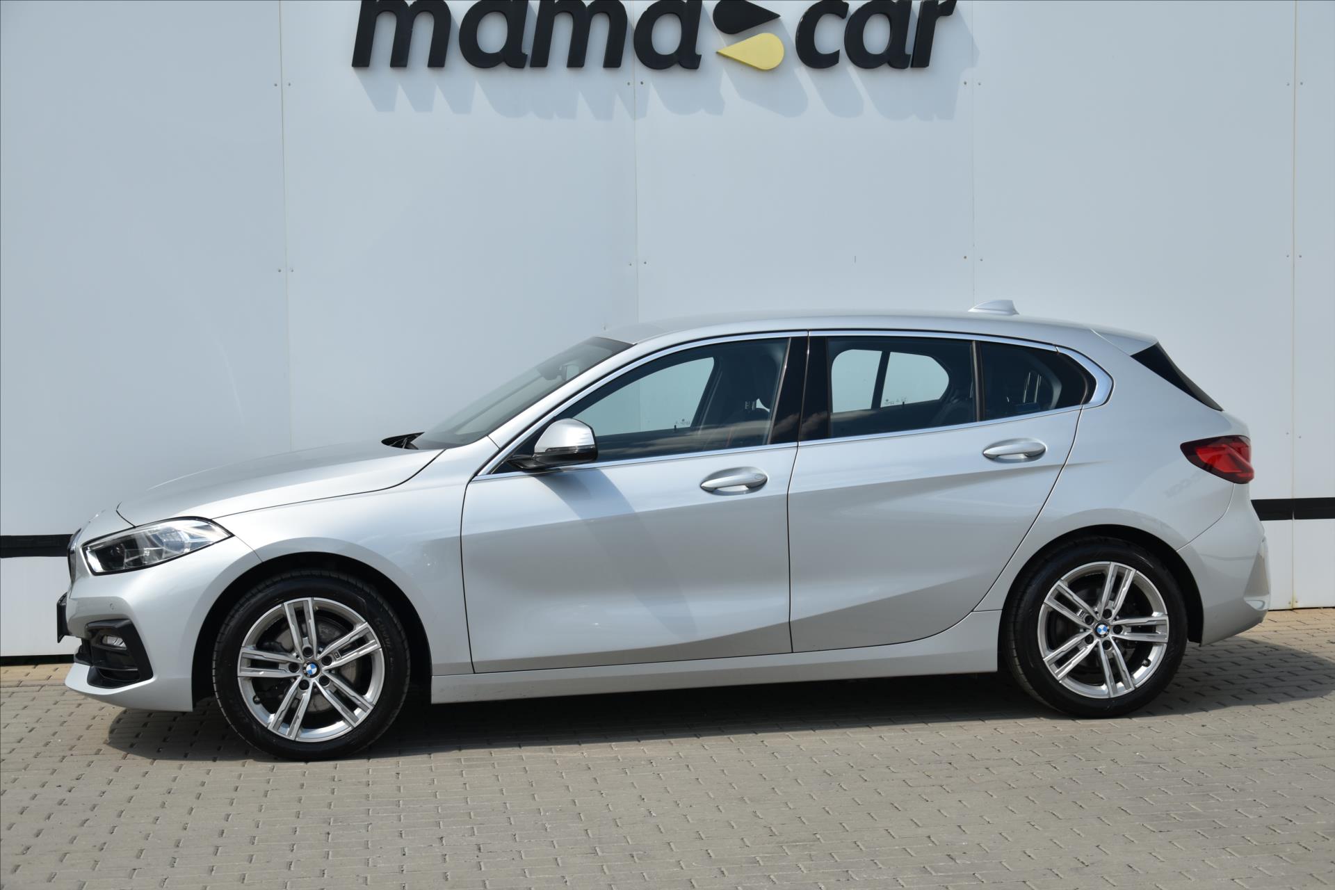 bmw-rada-1-118d-110kw-navigace-dph-cr - 3