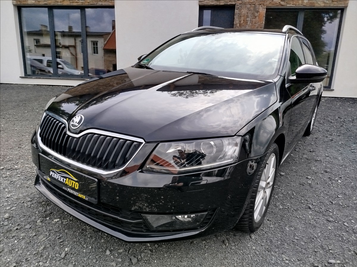Škoda Octavia 1,4 TSi 110kW STYLE, PANORAMA