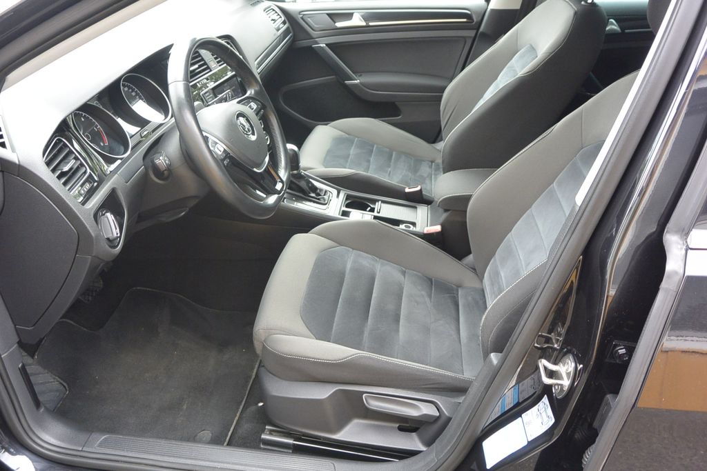 volkswagen-golf-2-0tdi-dsg-110kw - 7