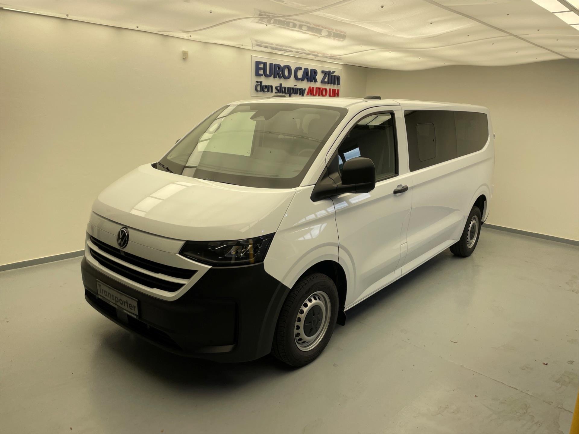 Volkswagen Transporter Nový T7 Kombi TDI DR