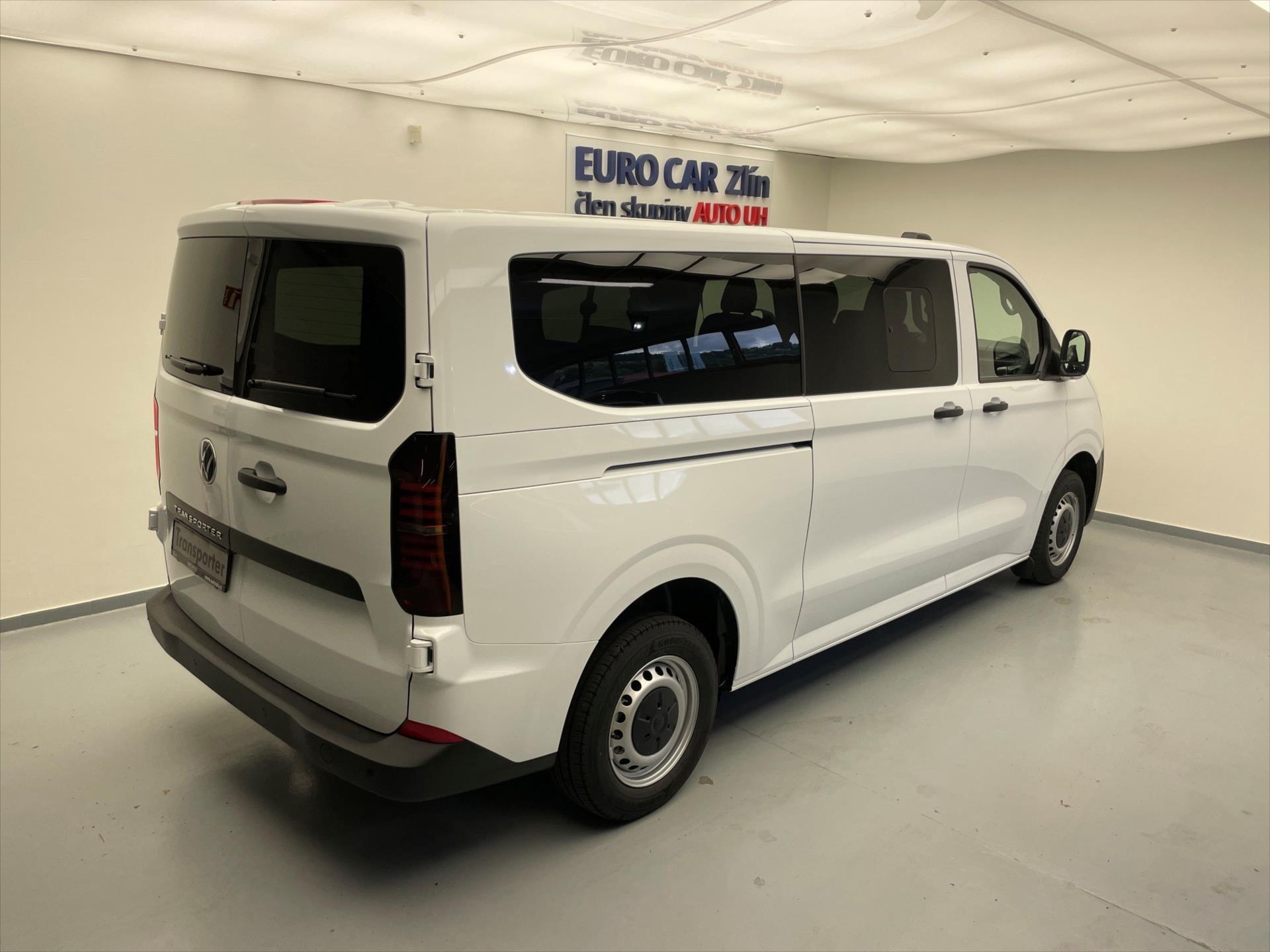 volkswagen-transporter-novy-t7-kombi-tdi-dr - 2