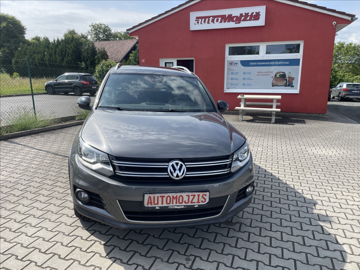 volkswagen-tiguan-1-4-tsi-sport-tz-xenony-po-servisu-nove-pneu-stk - 1