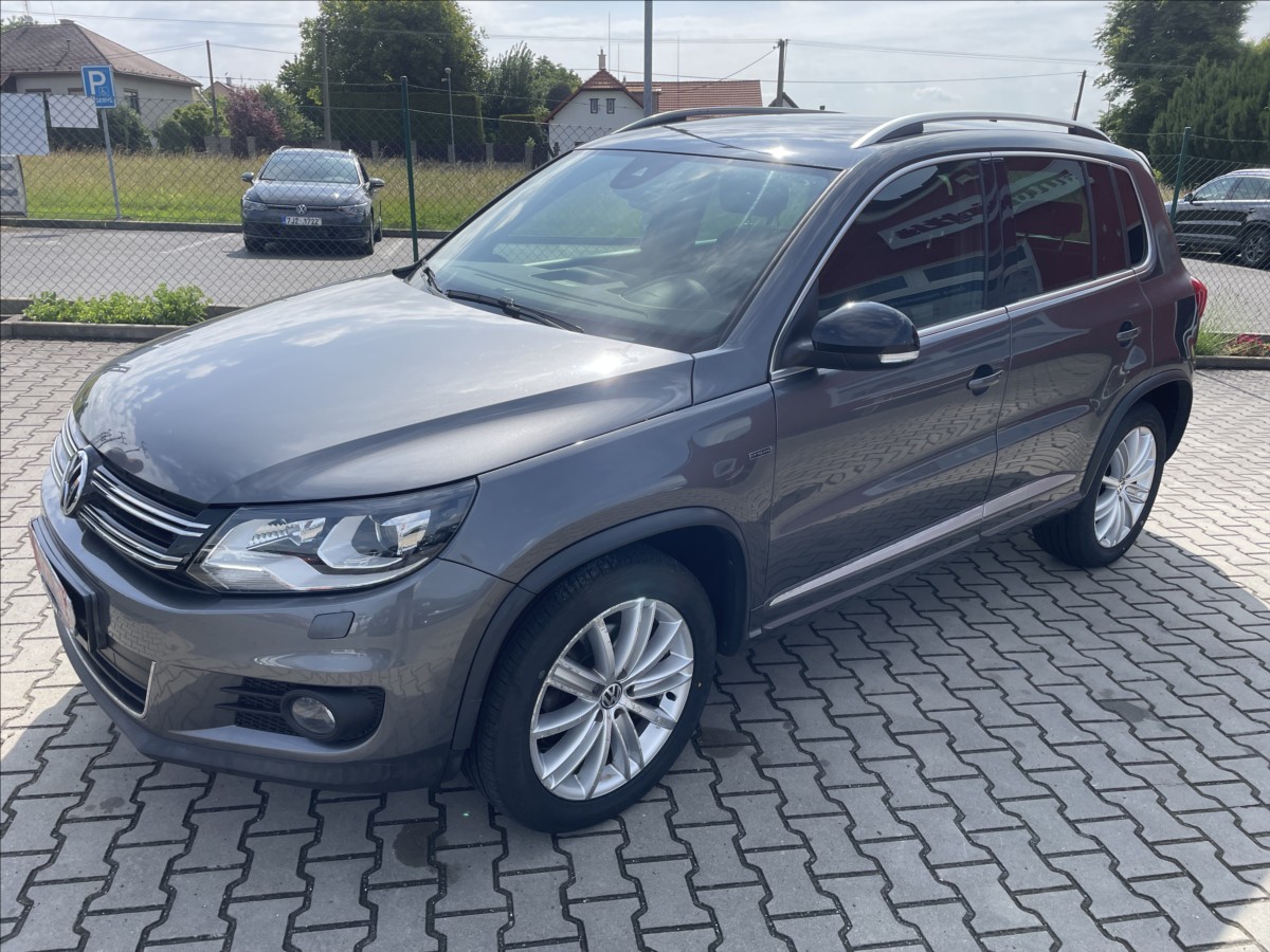 volkswagen-tiguan-1-4-tsi-sport-tz-xenony-po-servisu-nove-pneu-stk - 3