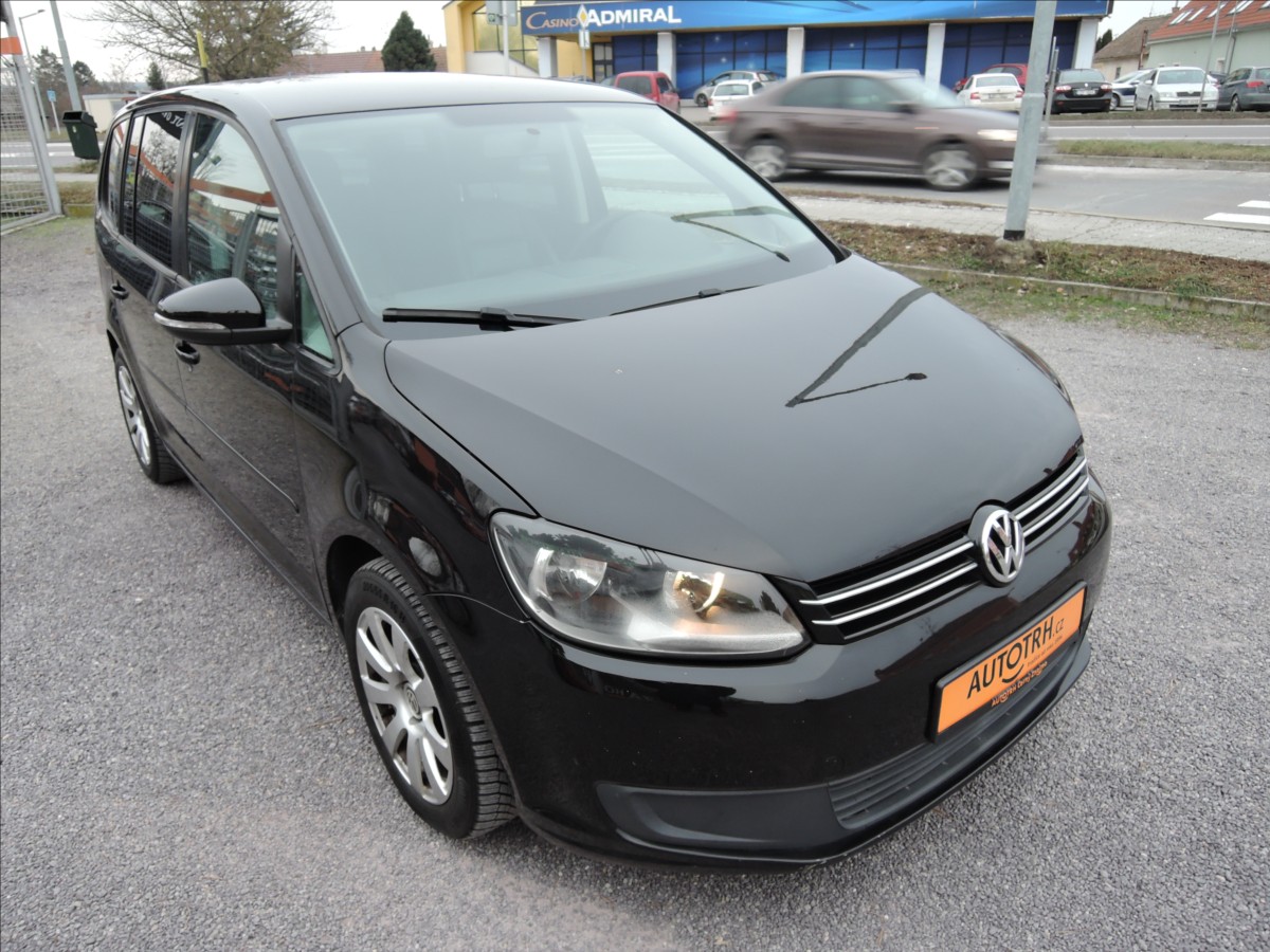 volkswagen-touran-2-0-tdi-dsg-7-mist-kuze - 1