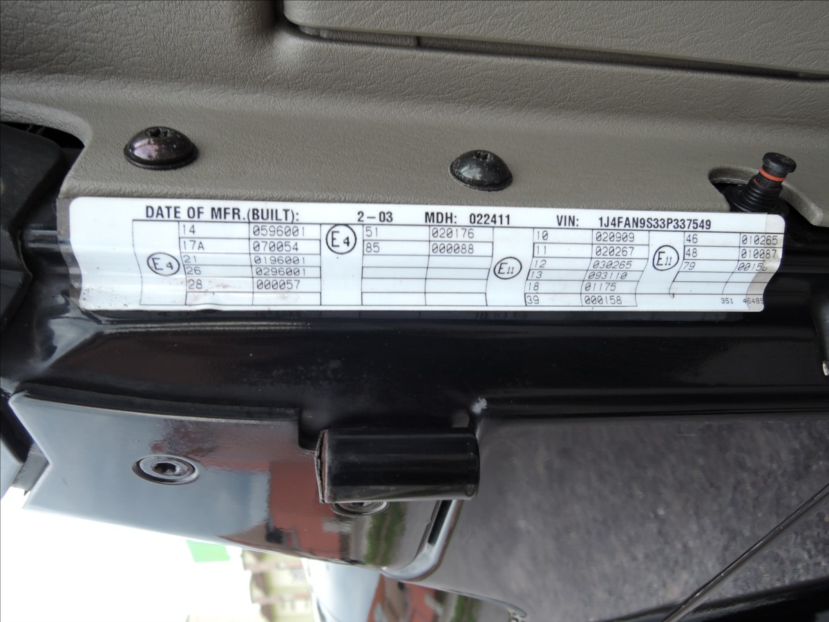 jeep-wrangler-4-0-i-4x4-sahara-klima-webasto - 8