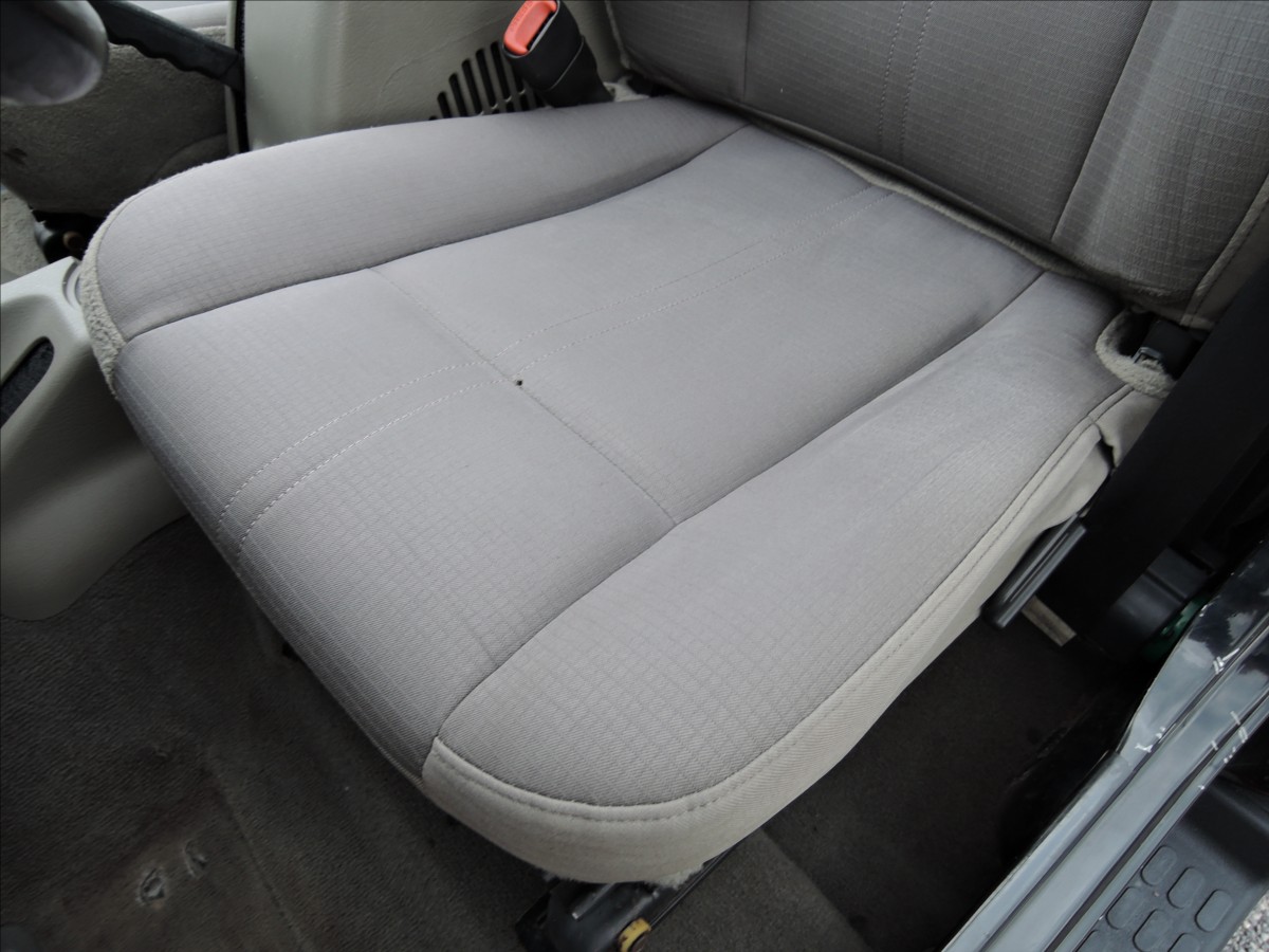 jeep-wrangler-4-0-i-4x4-sahara-klima-webasto - 9