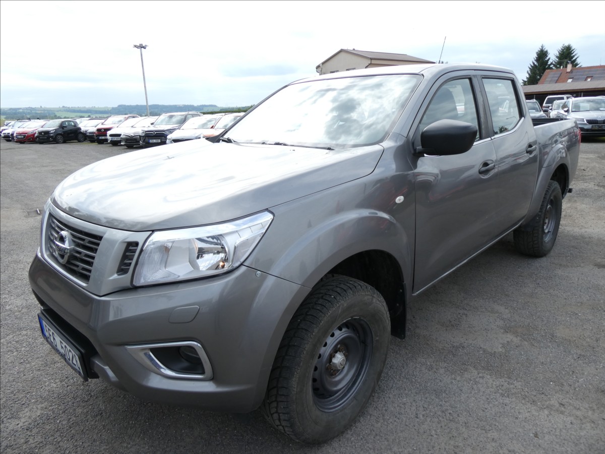 nissan-navara-2-3-dci-1-majitel-dph-4x4-zaves - 2