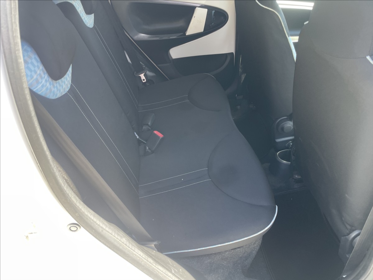 citroen-c1-1-0-i-50kw-czauto-klima-esp-euro5 - 9