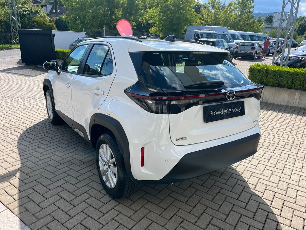 toyota-yaris-cross-1-5-hybrid-e-cvt-comfort - 6