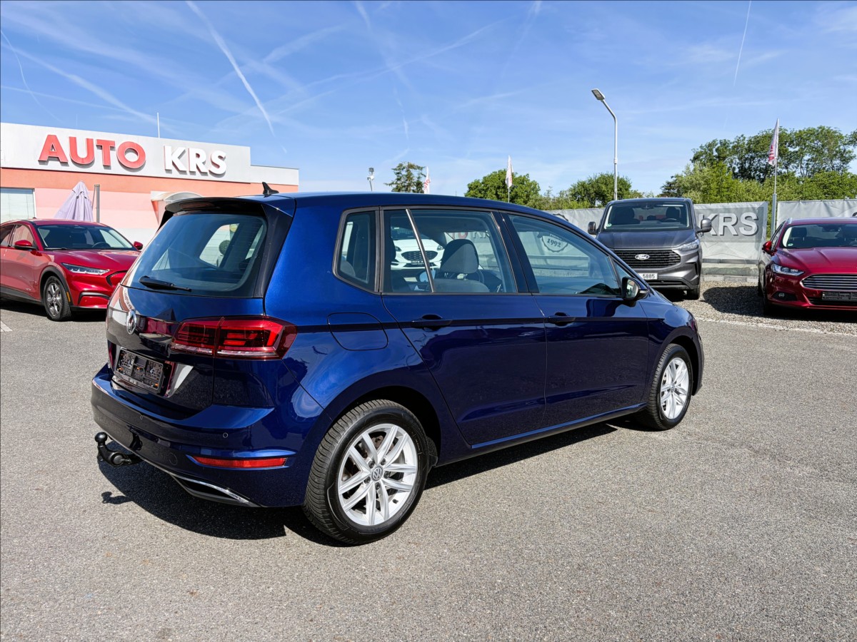 volkswagen-golf-sportsvan-1-0-tsi-81kw-1-maj-tz - 3