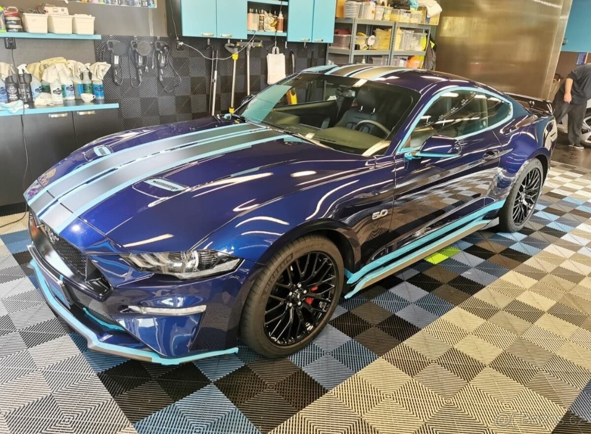 ford-mustang-5-0-vi-facelift-coupe-gt - 6