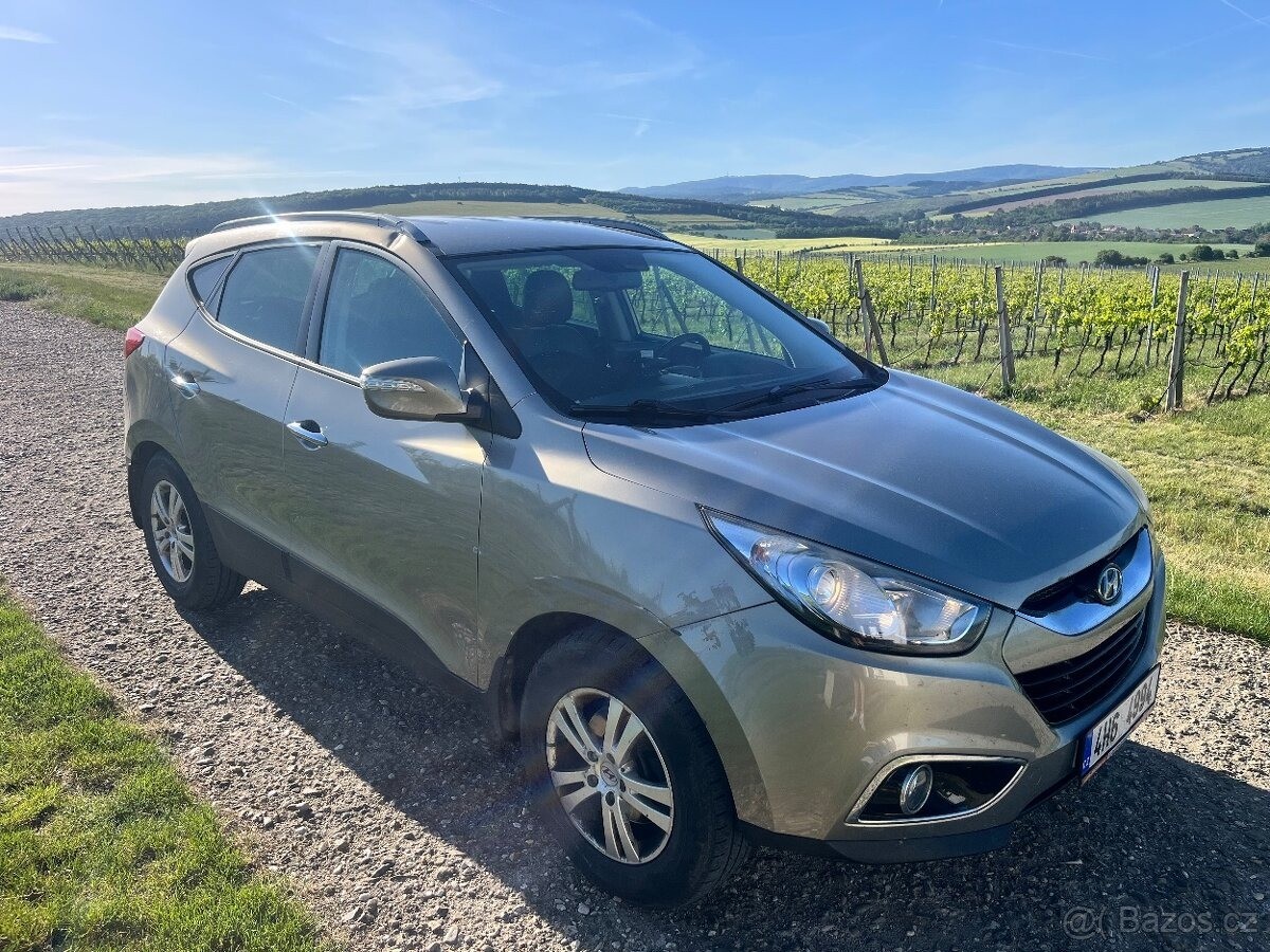 hyundai-ix35-2-0-i-16v-120-kw-189-000-km - 8