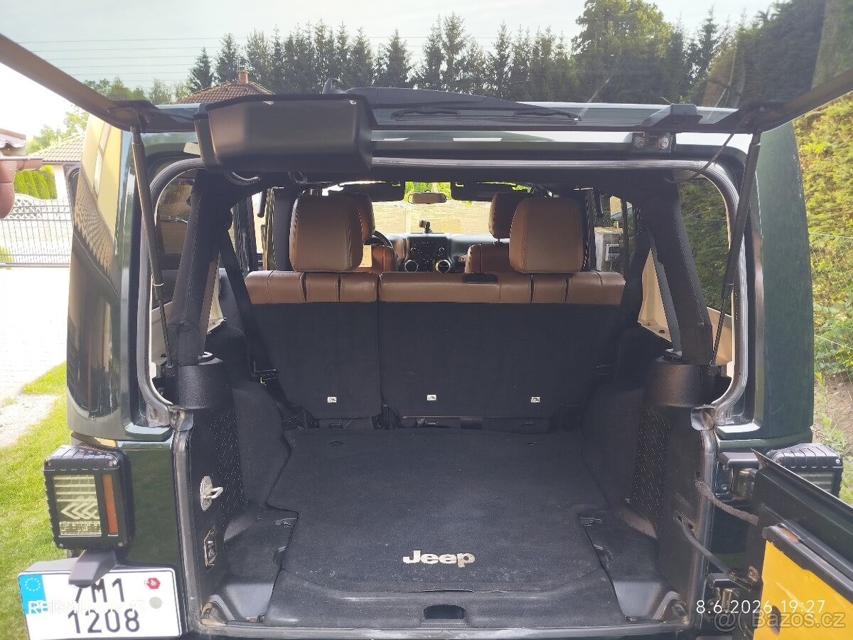 jeep-wrangler-3-8-unlimited-oscar-mike-v6 - 7