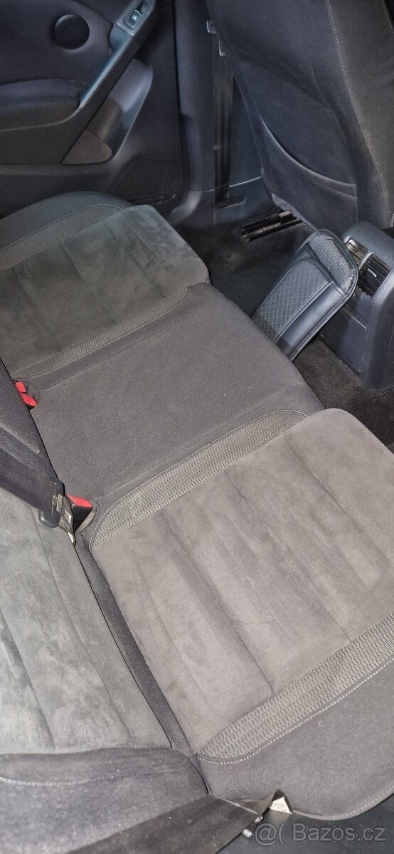 volkswagen-golf-2-0-tdi-highline-tazne-klima - 3