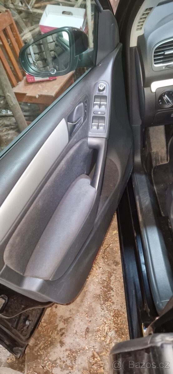 volkswagen-golf-2-0-tdi-highline-tazne-klima - 7