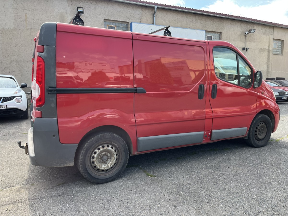 opel-vivaro-2-0-dci-84kw - 4