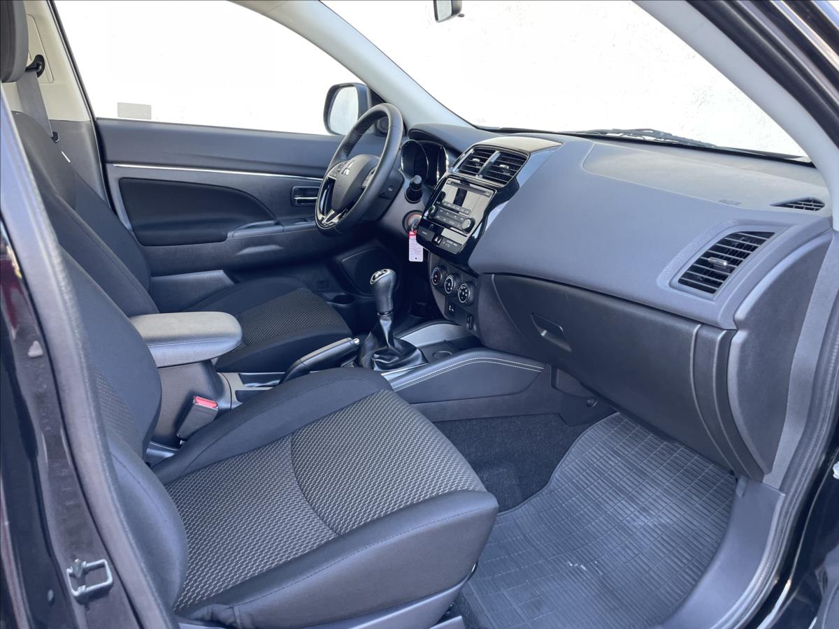 mitsubishi-asx-2-0-mivec-150k-invite-2wd - 6