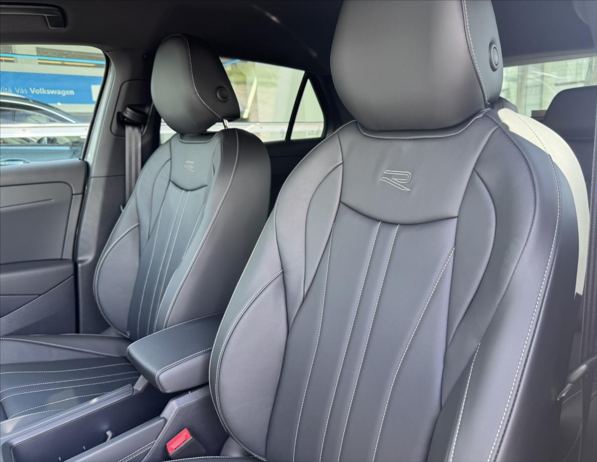 volkswagen-t-roc-1-5-etsi-r-line - 6