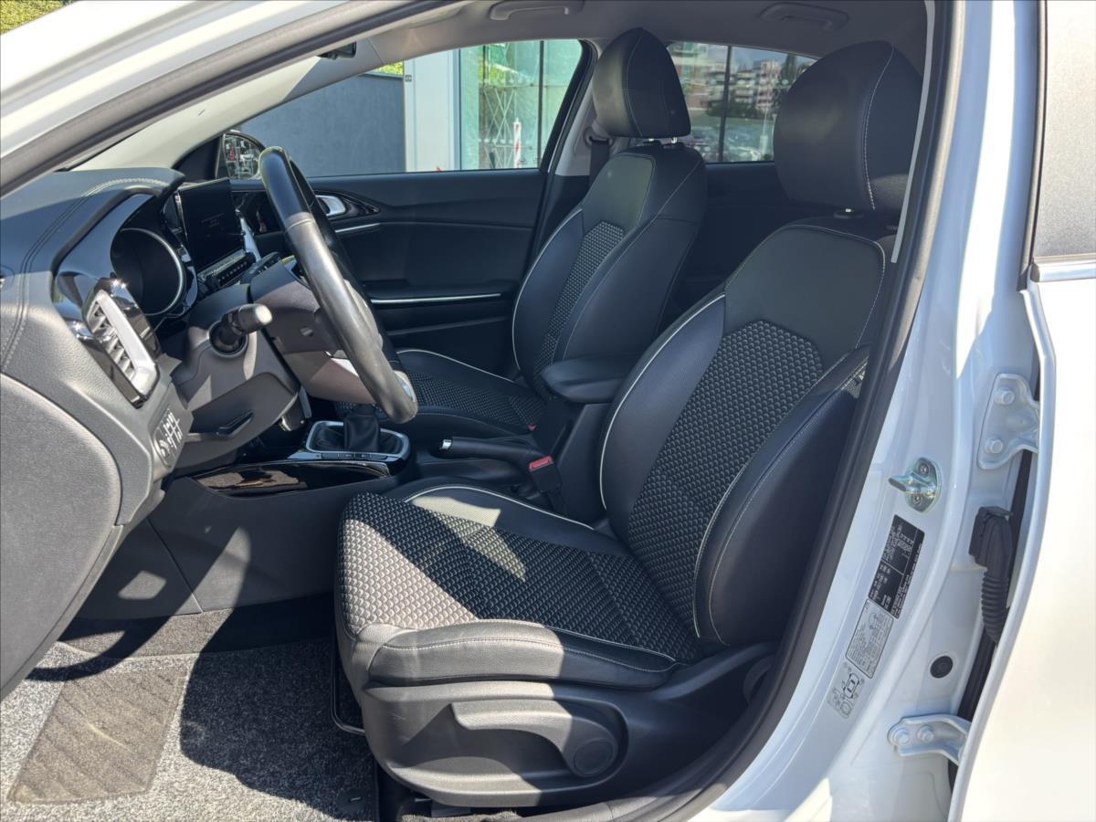 kia-xceed-1-5-tgdi-118kw-top-zaruka-kuze - 9