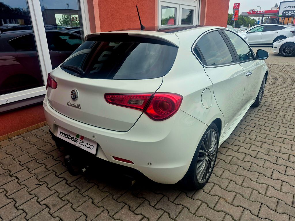 alfa-romeo-giulietta-qv-1-75-tbi-172kw - 5