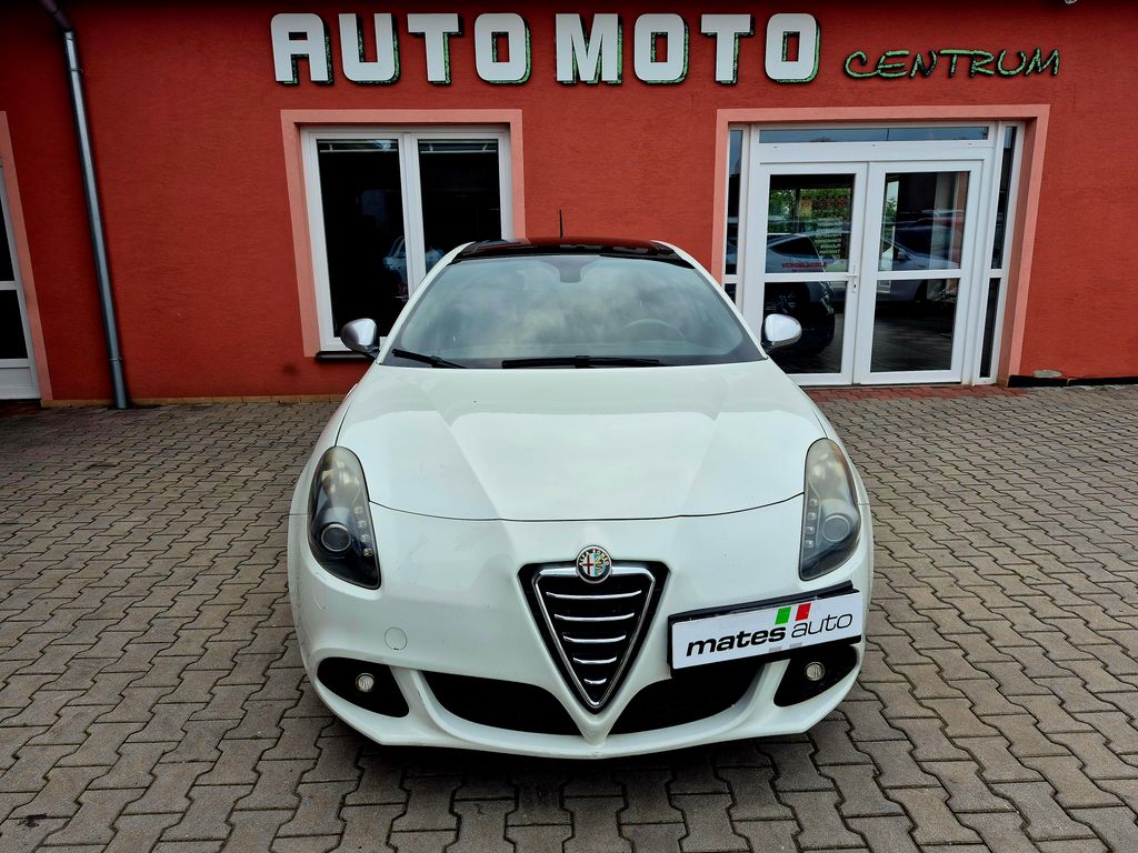alfa-romeo-giulietta-qv-1-75-tbi-172kw - 6