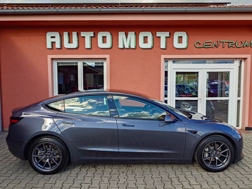 tesla-model-3-standard-plus-rwd-220kw-soh-91 - 1